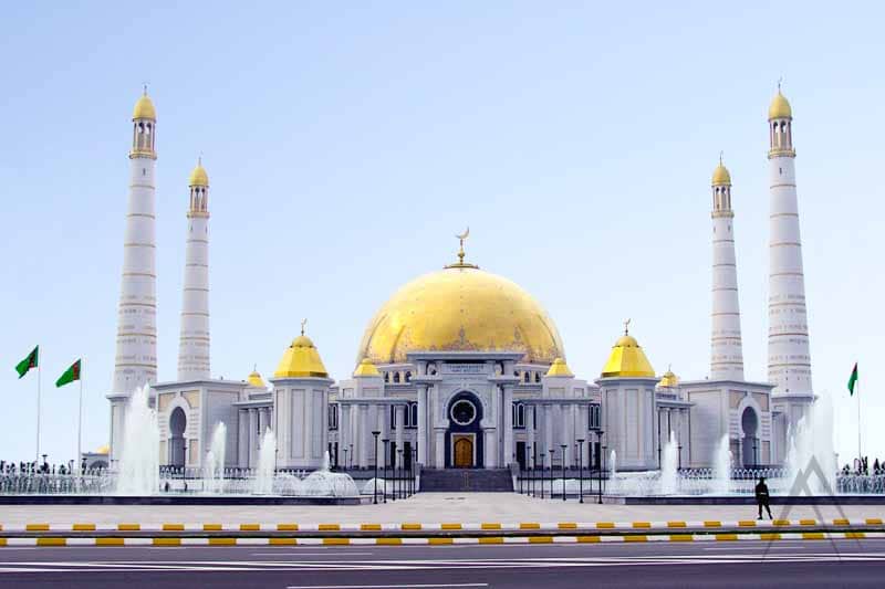 Ruhy Moschee, die größte Moschee in Ashgabat und ganz Zentralasien