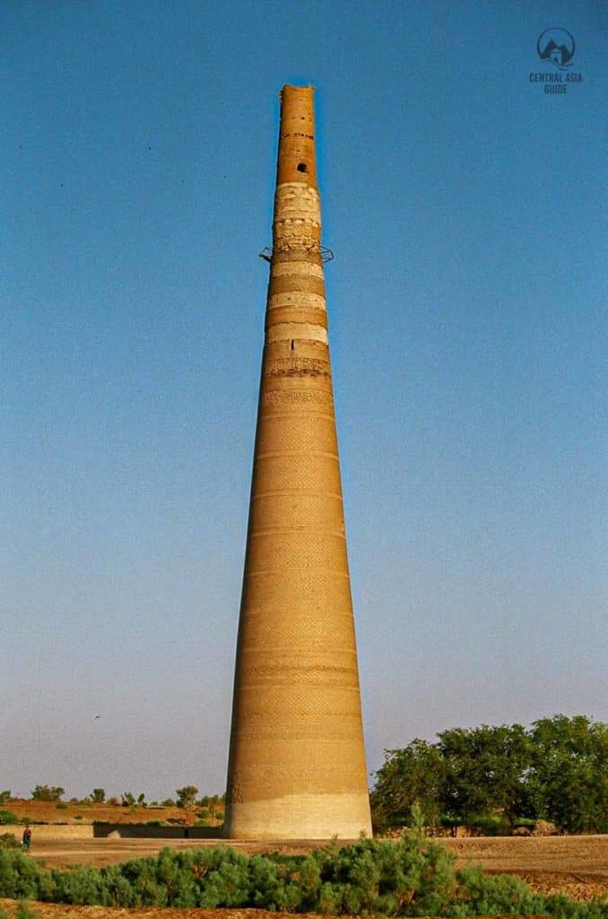 Minaret Kutlug Timur in Konye Urgench, Turkmenistan