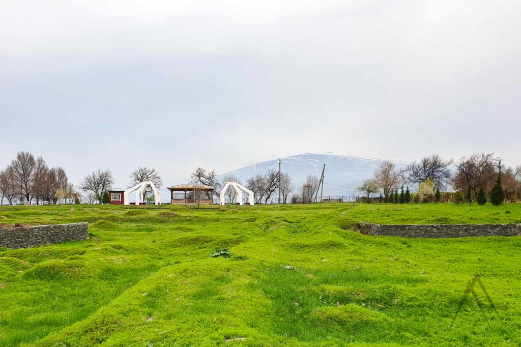 uzgen ancient settlement