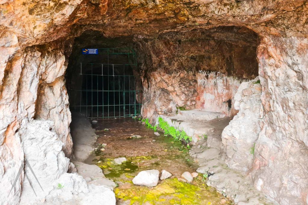 abandoned mine cave dangi