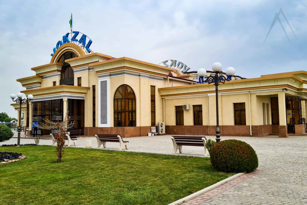 jizzakh train station