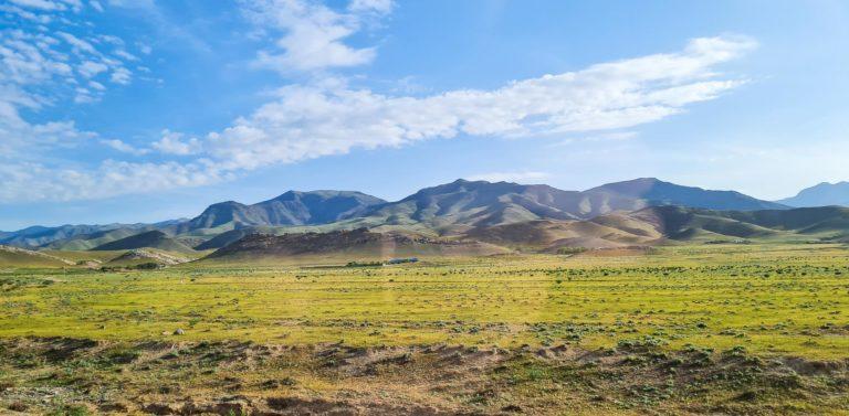 nurata mountains in uzbekistan