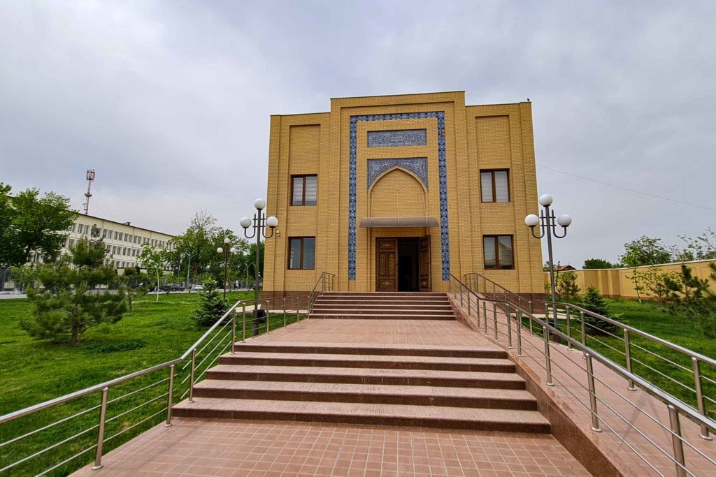 Rashidov museum in Jizzakh