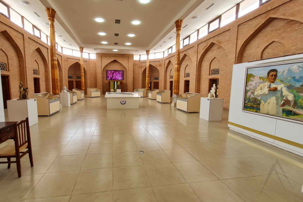 Rashidov museum