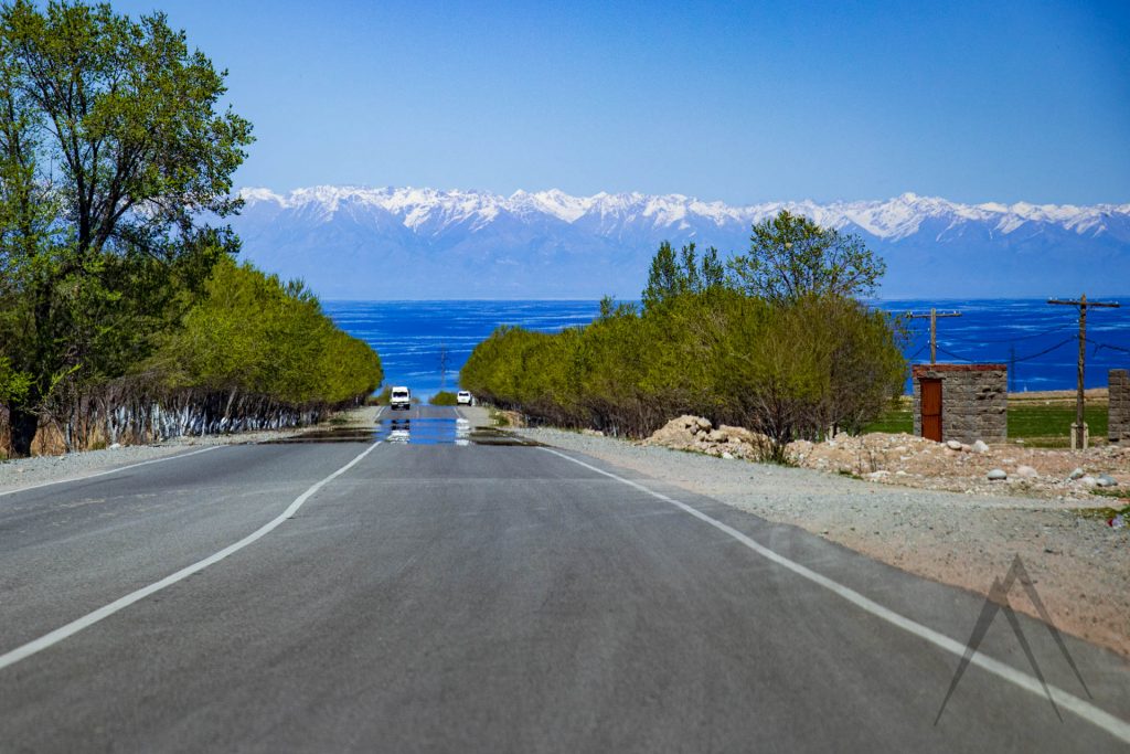 Issyk Kul lake with mountains in the background