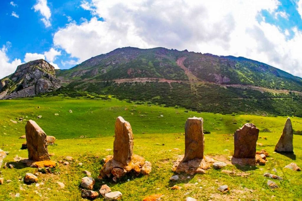 Besh-Tash stones in Talas region