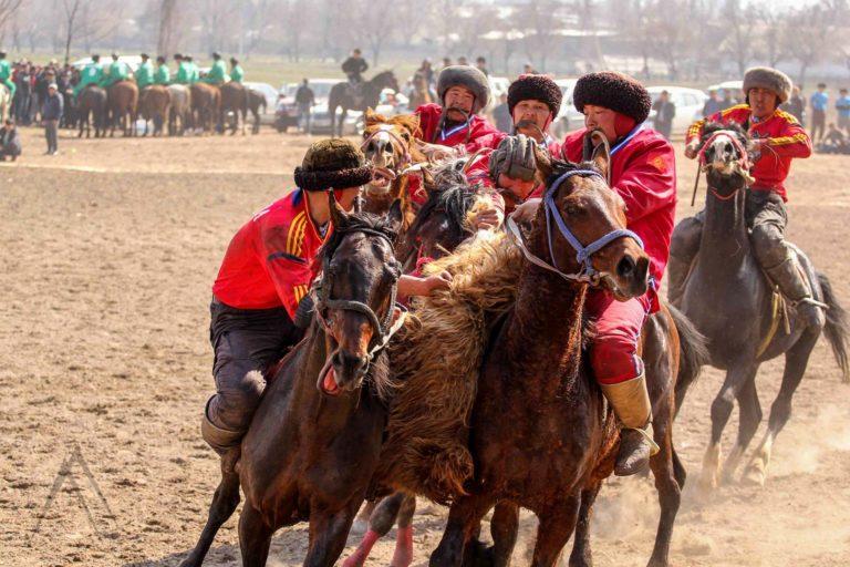 Kok Boru horse game