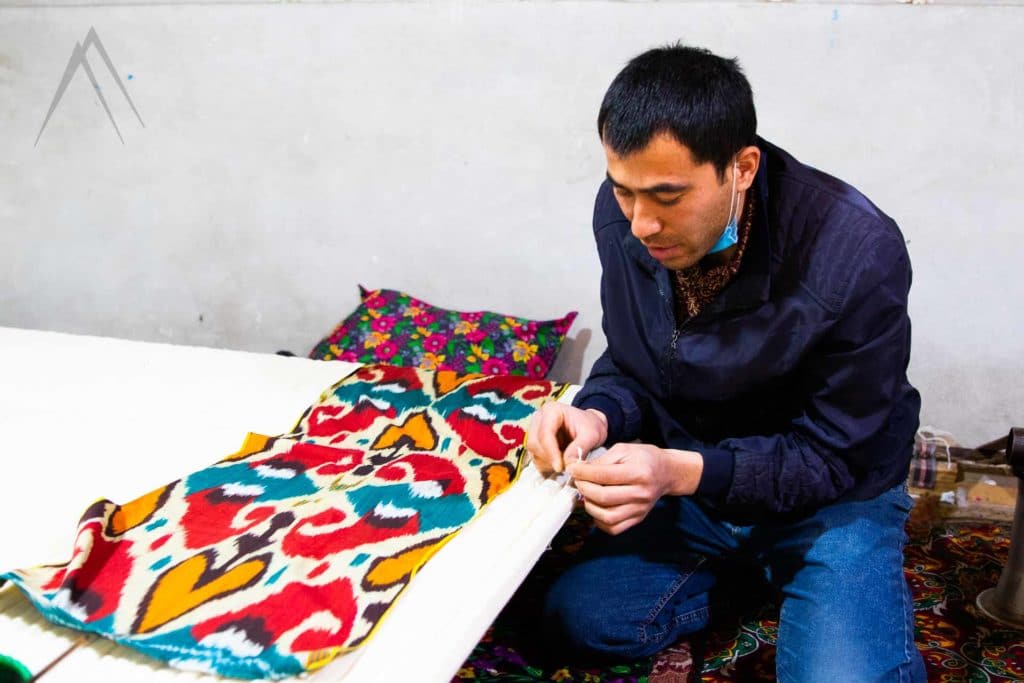 margilan ikat, atlas handmade production
