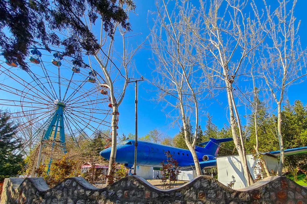 Plane in the Osh Navoi park