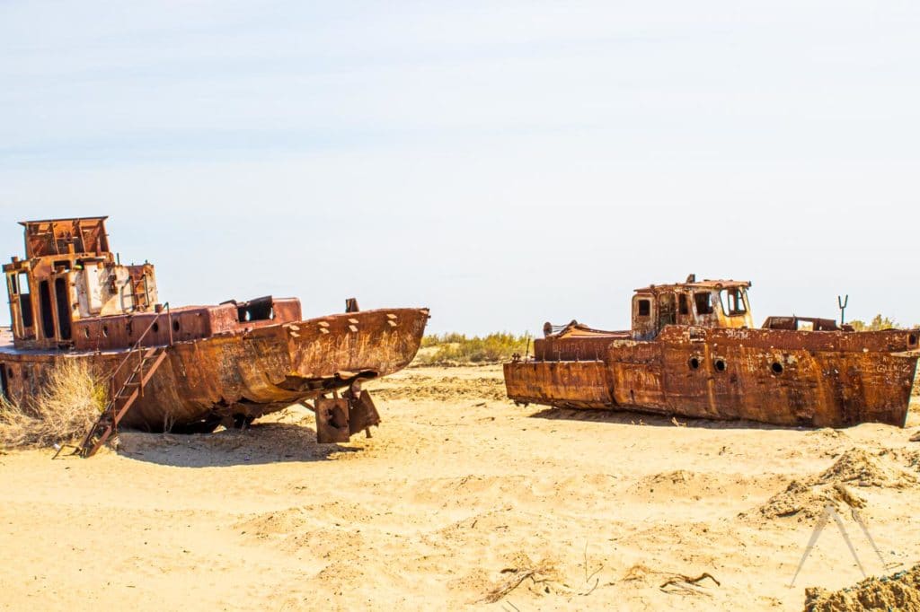 Aral sea ship graveyard