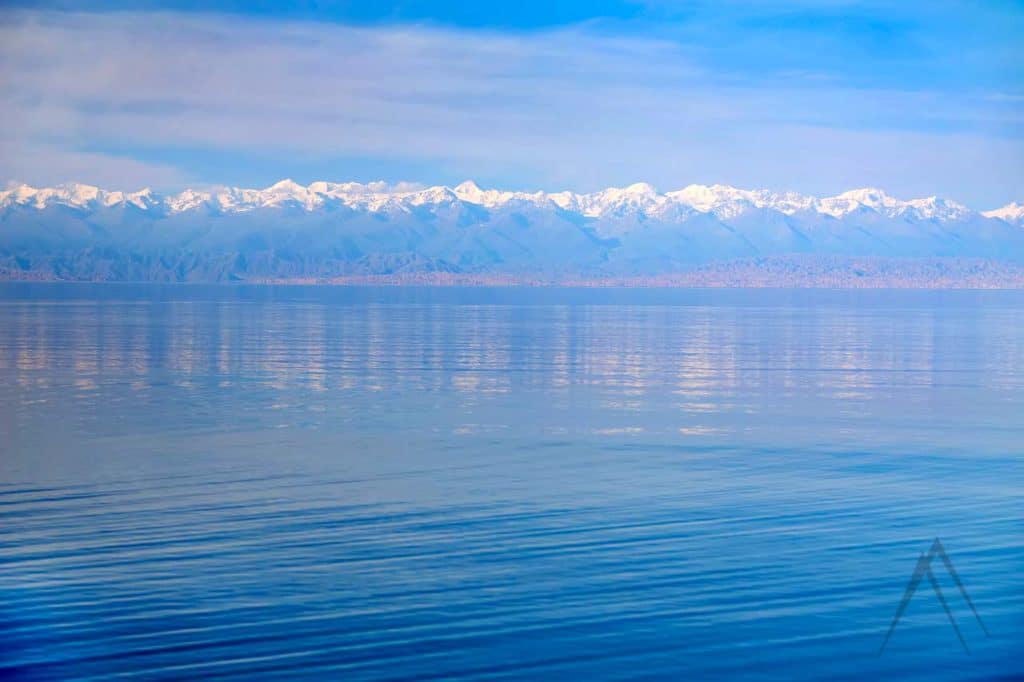 Issyk Kul und Tien Shan Gebirge