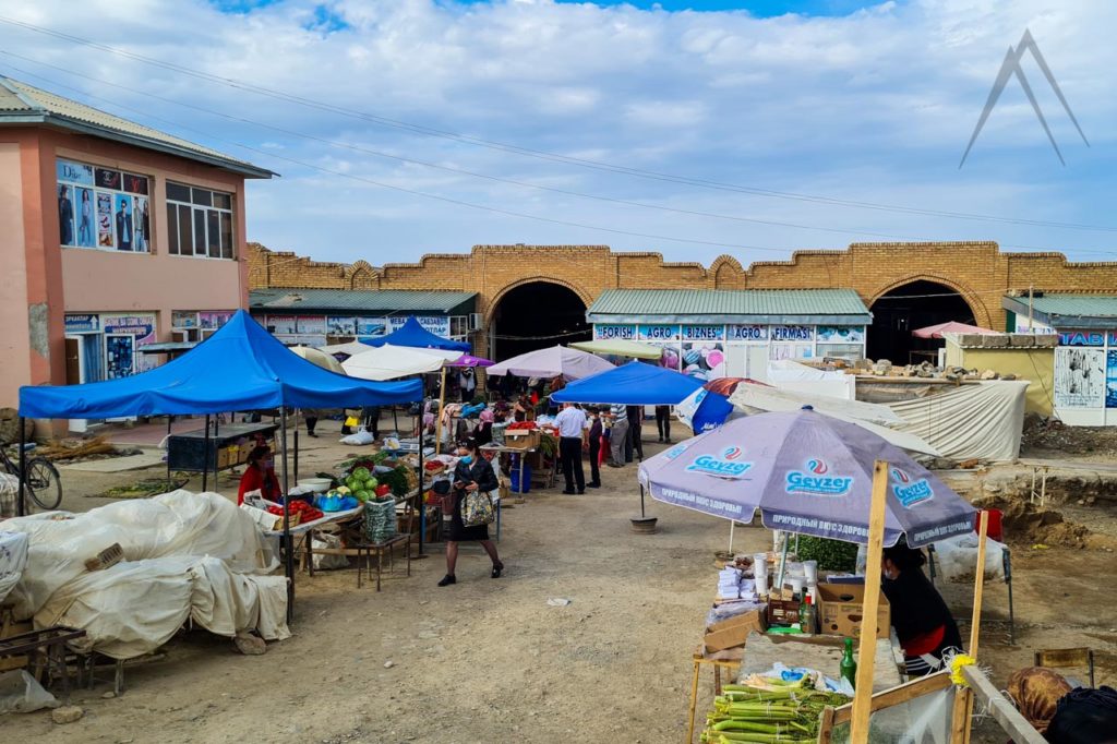 Uzbek village bazar