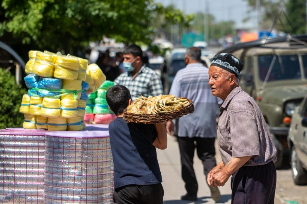 Food in Uzbek village bazar