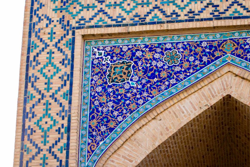 Mosaic in Gijduvon Madrassa