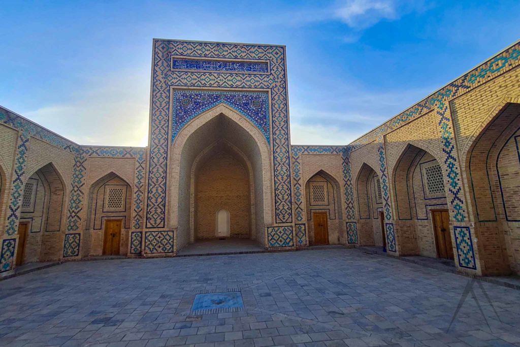 Gijduvan - Ulugbek Madrasa