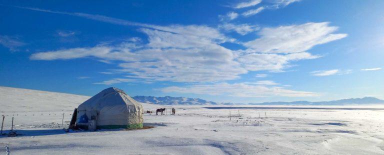 Son Kul winter horse riding tour