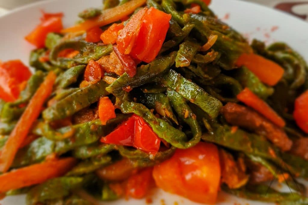 Shivit Ohsi green noodles in Khiva