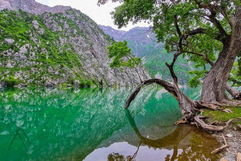 Kara-Kamysh lake