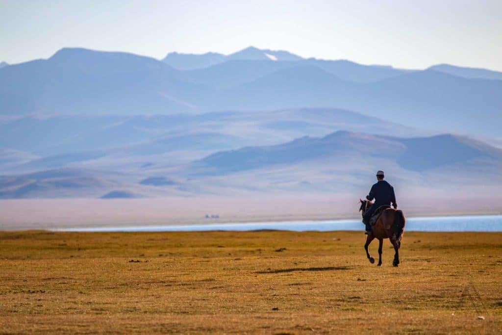 Kyrgyzstan Horseback riding tour