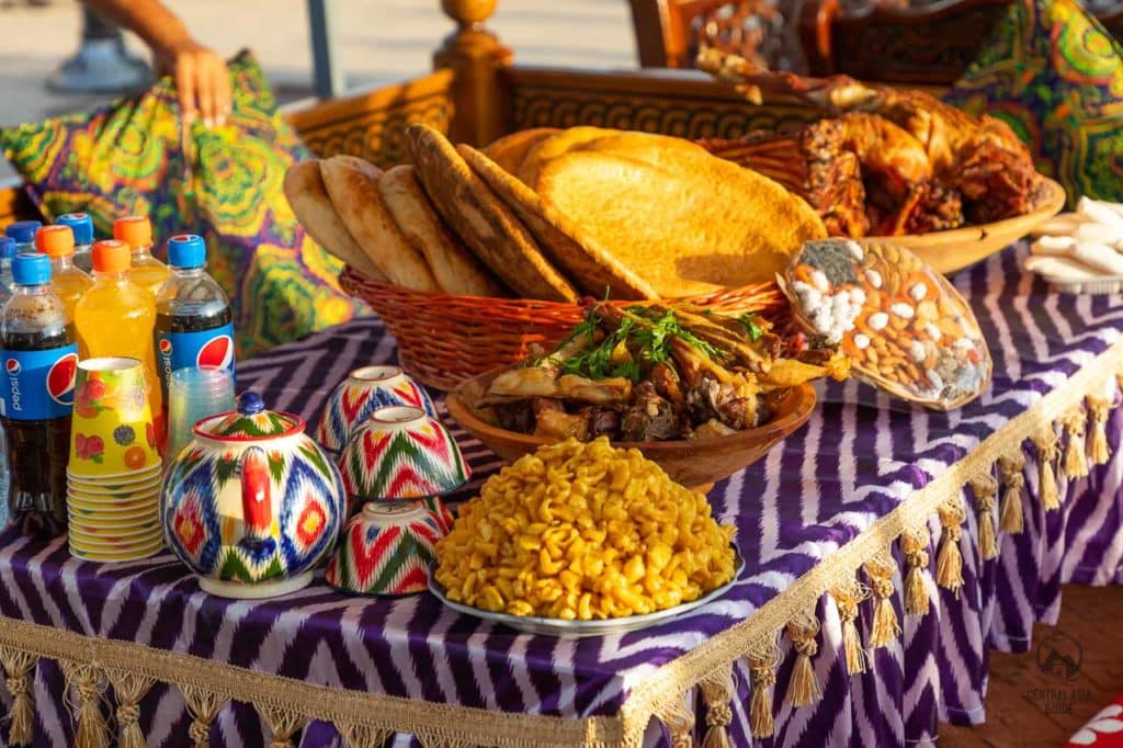 Uzbek food table