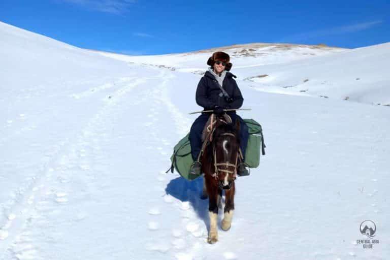 Winter horse riding tour to Son Kul