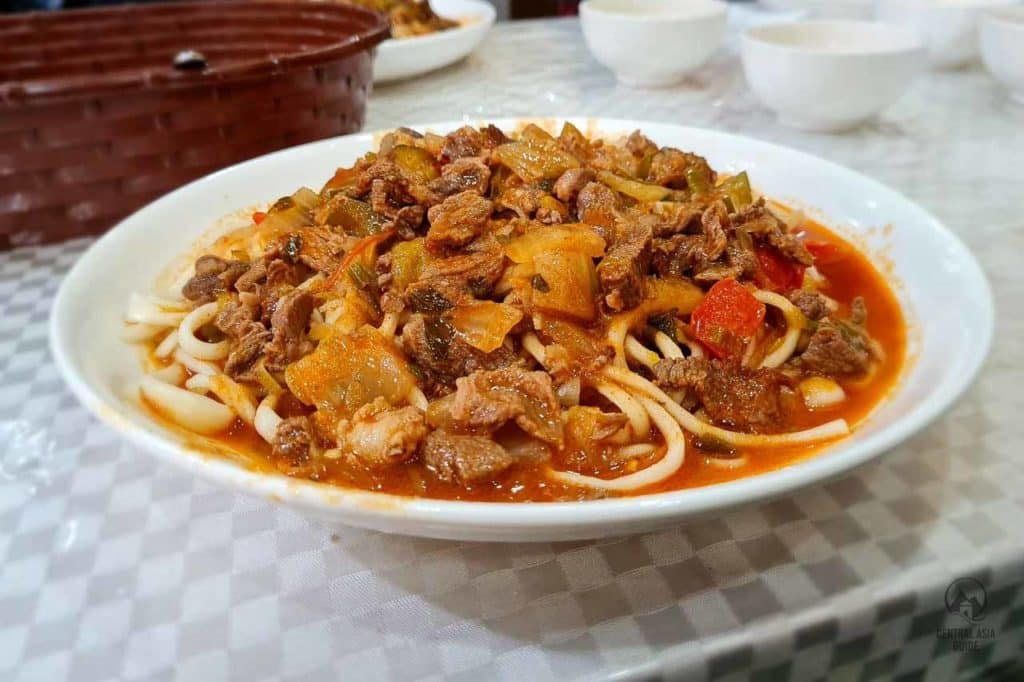 Lagman es un alimento uigur