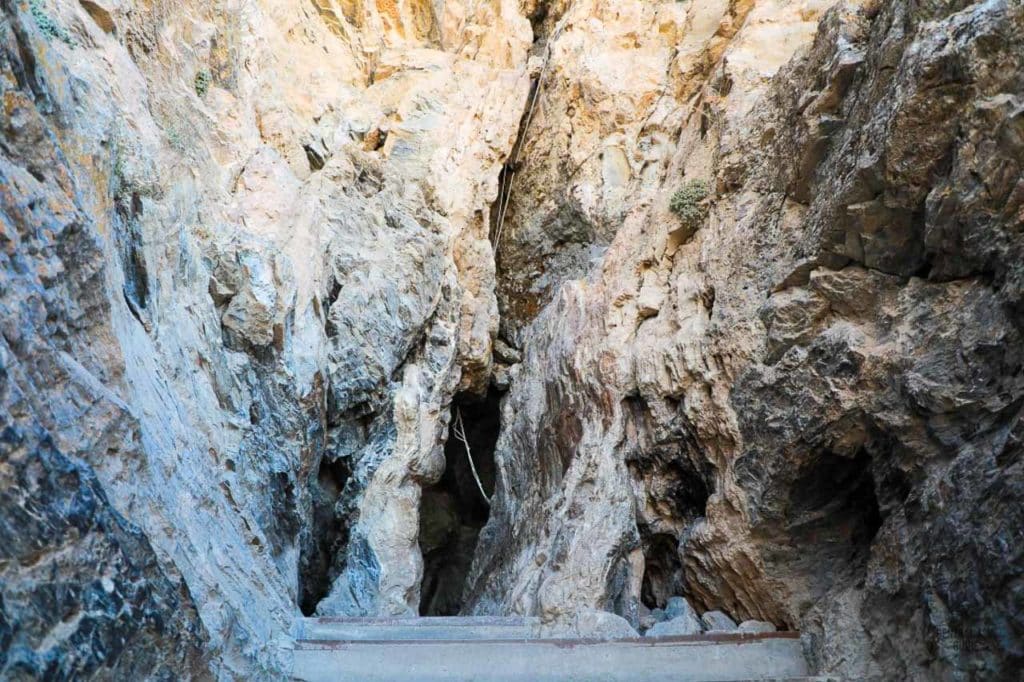 Entrance to hazrati Daod cave