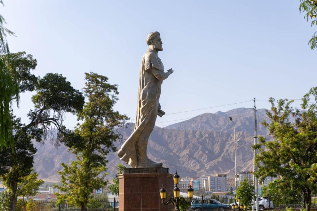 Kamoli Khujandi statue in Khujand