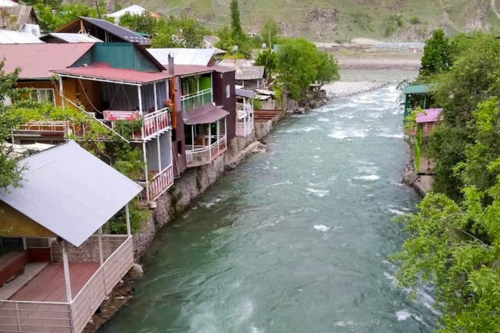 Kalai Khum river with restauraunts overlooking the river