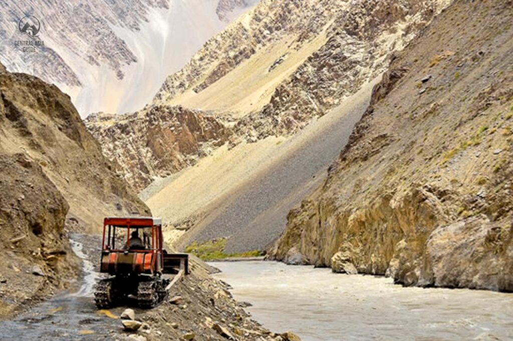 Road being cleared in Bartang after a land slide