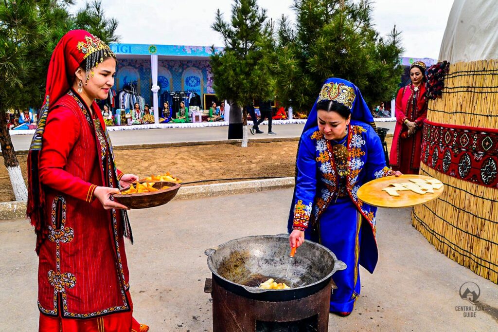 Turkmen Traditional Clothing