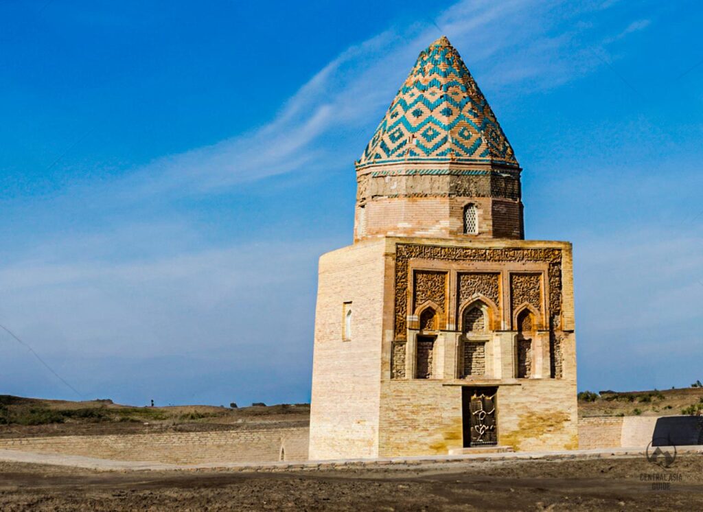 Aslan mausoleum in Kunya Urgench, Turkmenistan