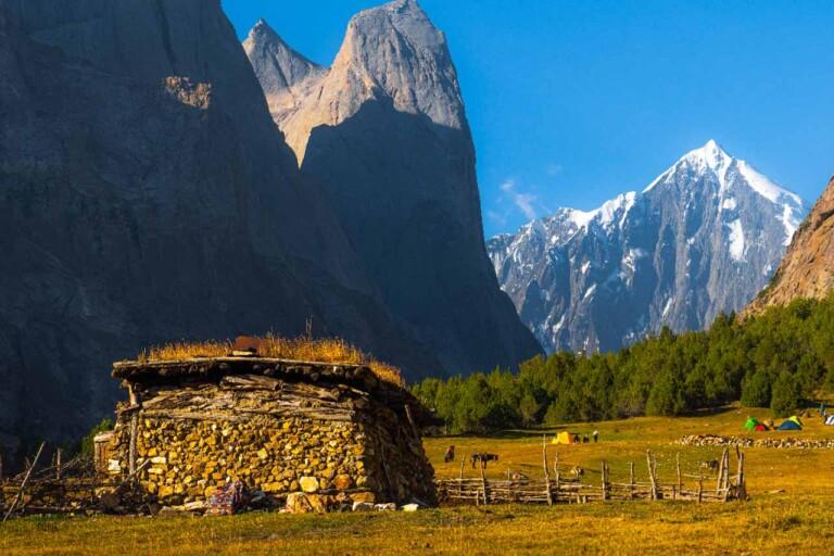Karavshin valley