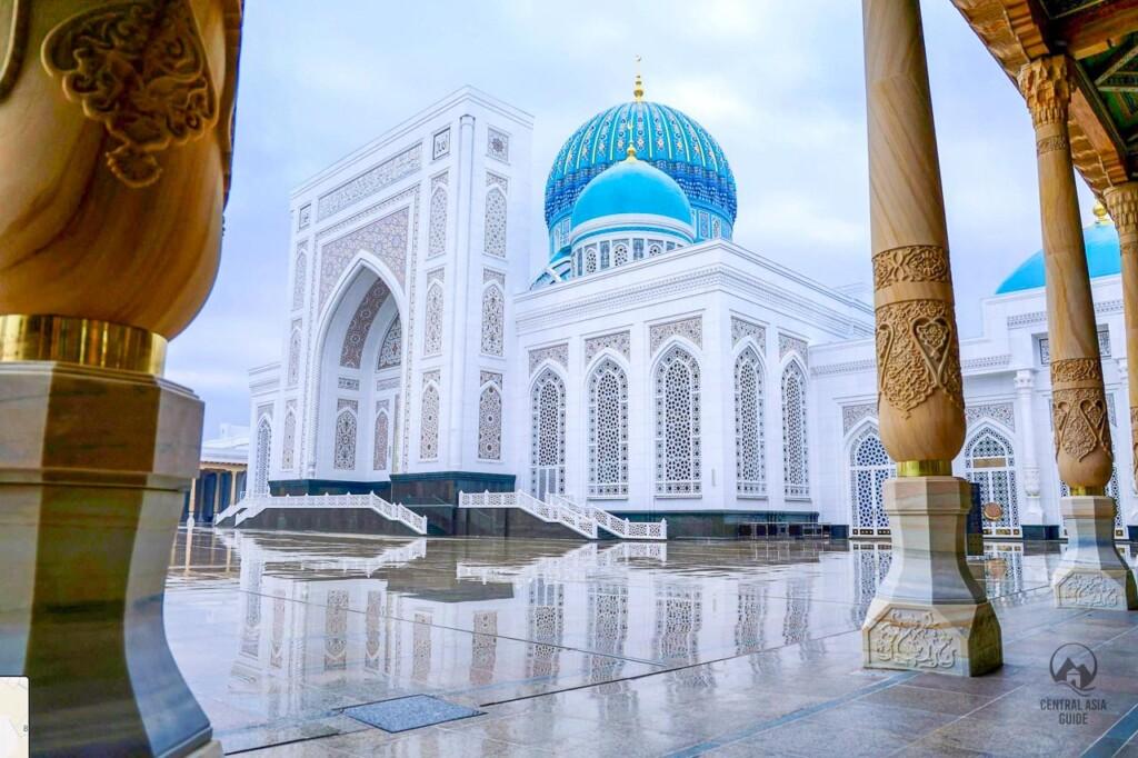 Imam al Bukhari mausoleum